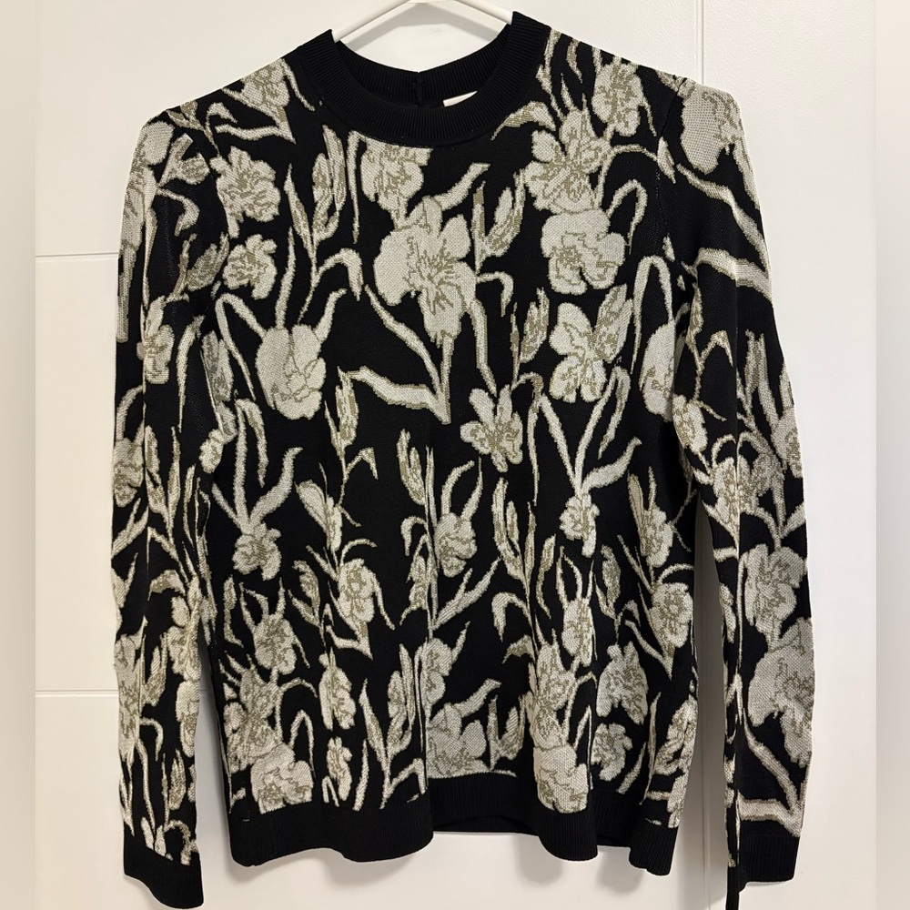 Little Moon (Aritzia) Key Hole Sweater